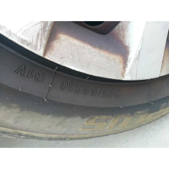 toyota auris del año 2007