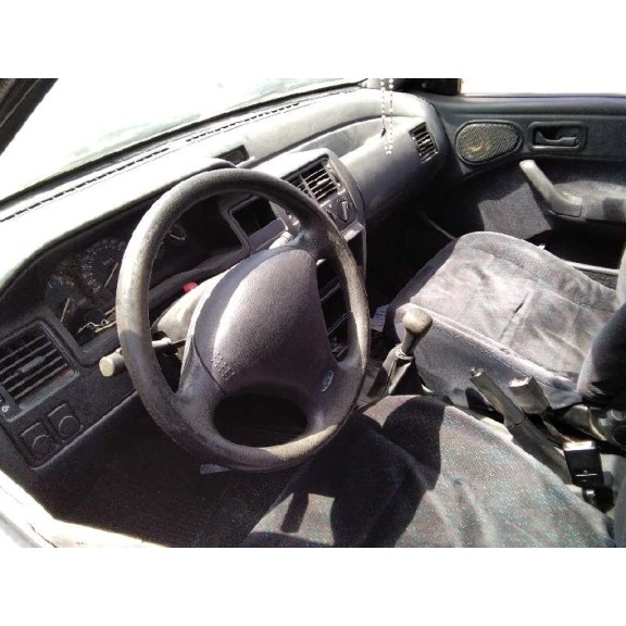 ford escort berlina/turnier del año 1994