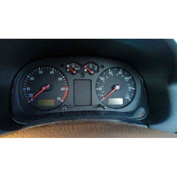 volkswagen golf iv berlina (1j1) del año 1998