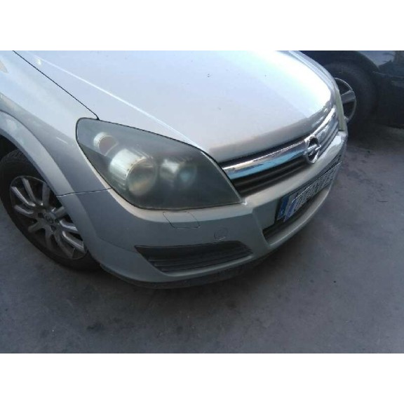 opel astra h berlina del año 2006
