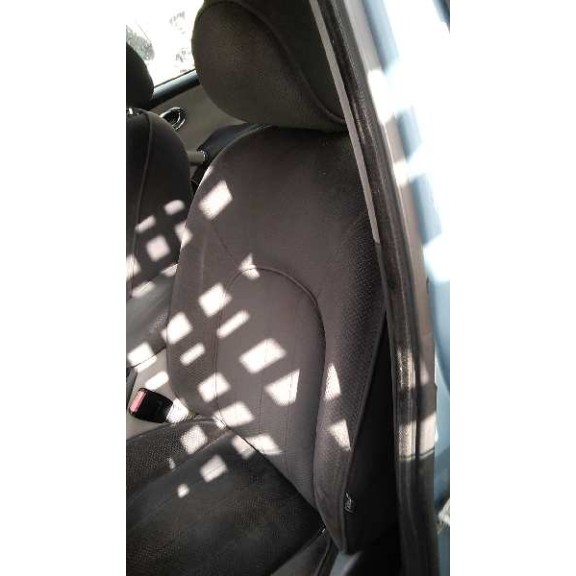 mg serie 75 (rj) del año 2001