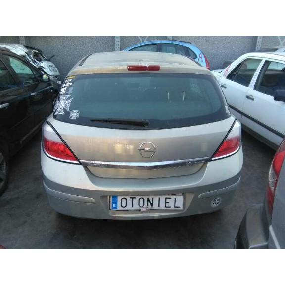 opel astra h berlina del año 2006