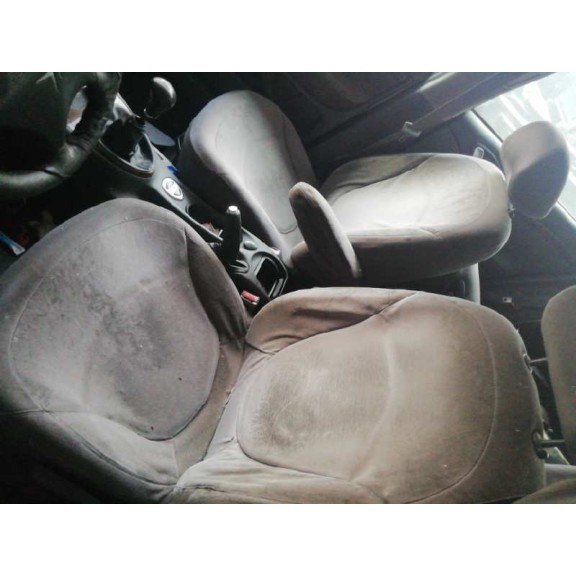 citroën c5 berlina del año 2001