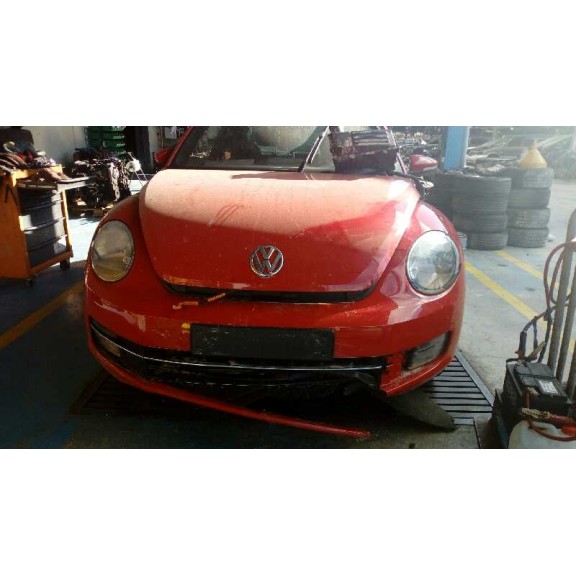 volkswagen beetle del año 2013