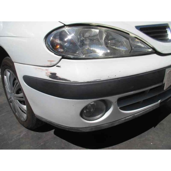 renault megane i fase 2 berlina (ba0) del año 2000