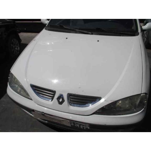 renault megane i fase 2 berlina (ba0) del año 2000