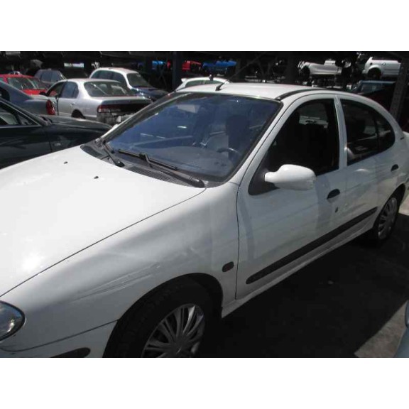 renault megane i fase 2 berlina (ba0) del año 2000