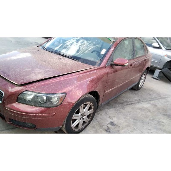 volvo s40 berlina del año 2004
