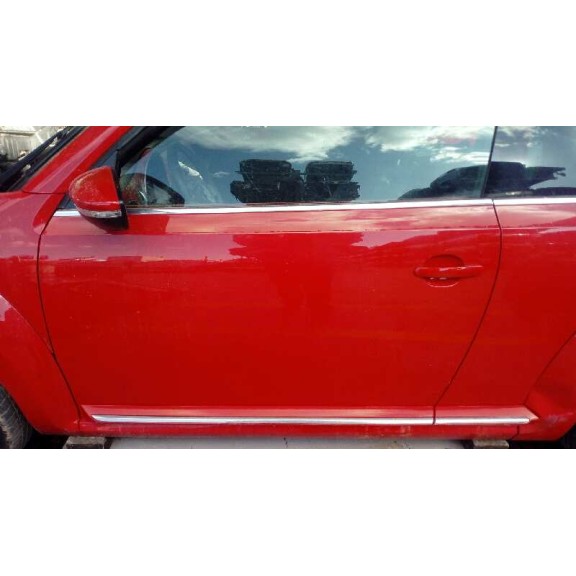 volkswagen beetle del año 2013