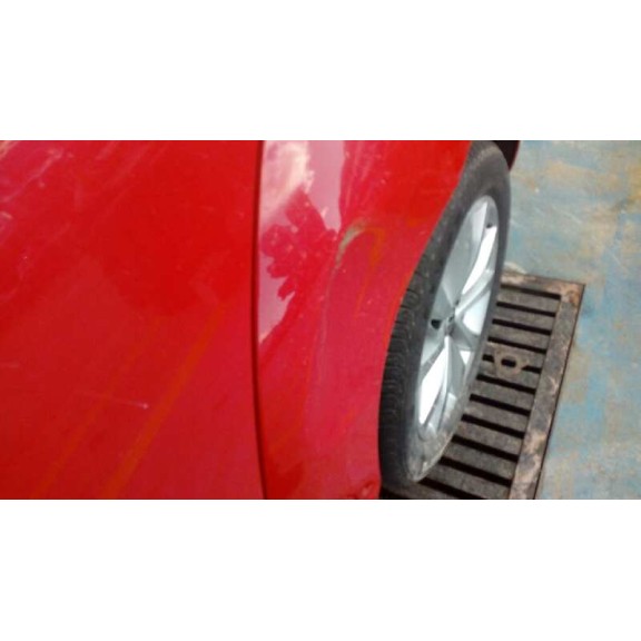 volkswagen beetle del año 2013