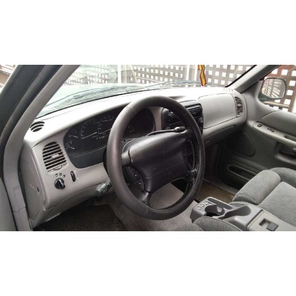 ford explorer del año 1995