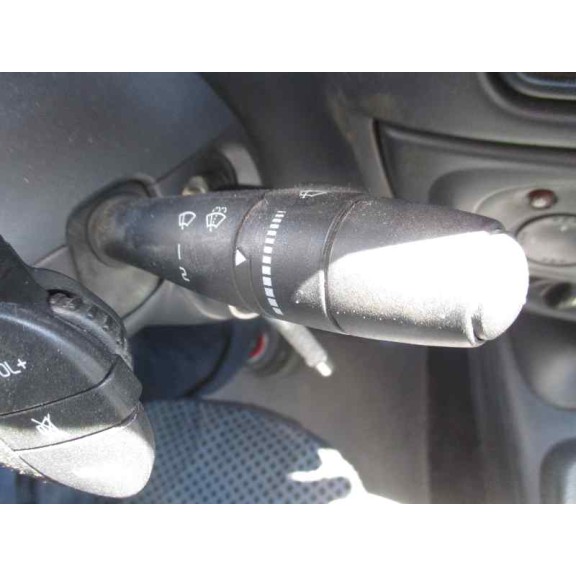 renault megane i fase 2 berlina (ba0) del año 2000