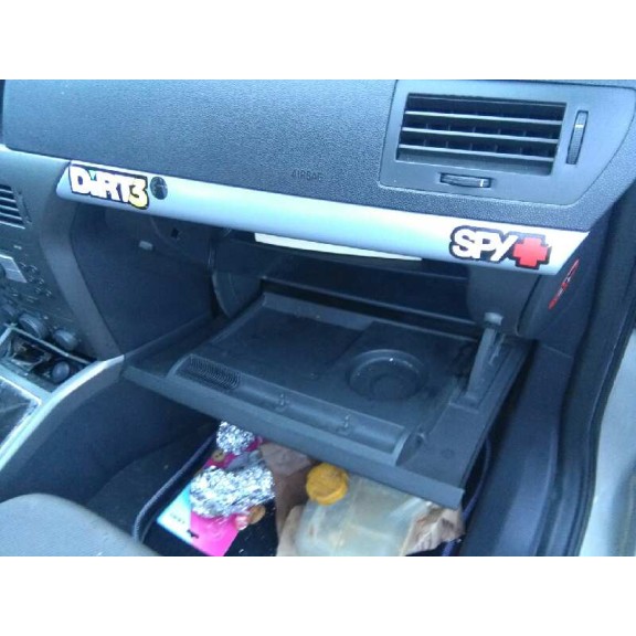 opel astra h berlina del año 2006