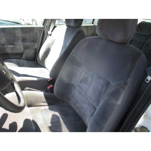 renault megane i fase 2 berlina (ba0) del año 2000