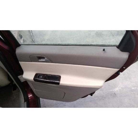 volvo s40 berlina del año 2004