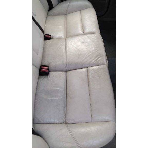 volvo s40 berlina del año 2004