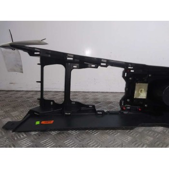 Recambio de apoyabrazos central para toyota corolla (e18) referencia OEM IAM   