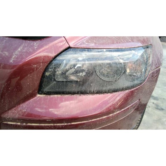 volvo s40 berlina del año 2004