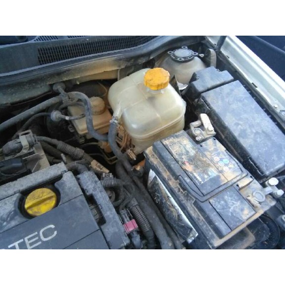 opel astra h berlina del año 2006