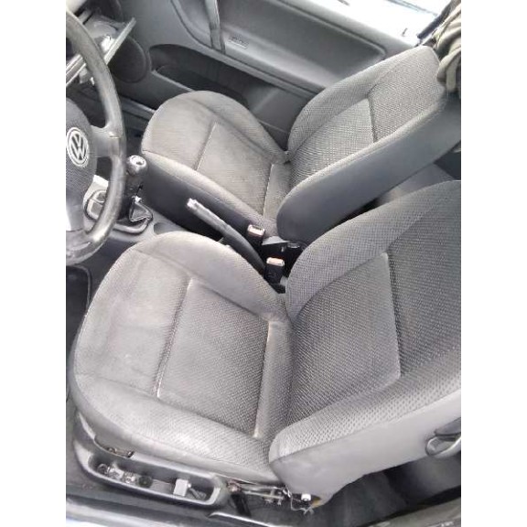 volkswagen polo berlina (6n2) del año 1999