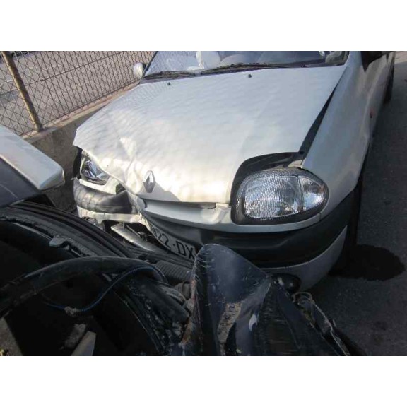 renault clio ii fase i (b/cbo) del año 1999