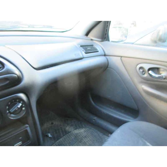 ford mondeo berlina (gd) del año 2000