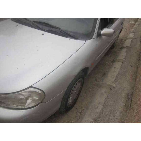 ford mondeo berlina (gd) del año 1999