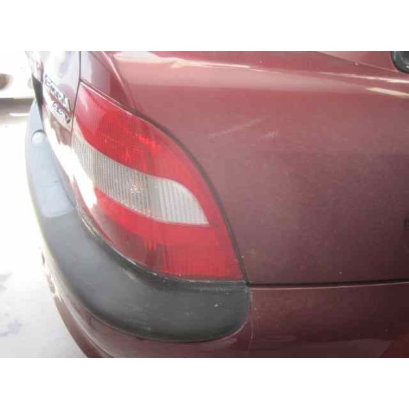 opel vectra b berlina del año 1996