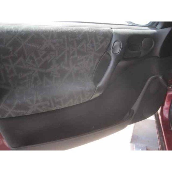 opel vectra b berlina del año 1996