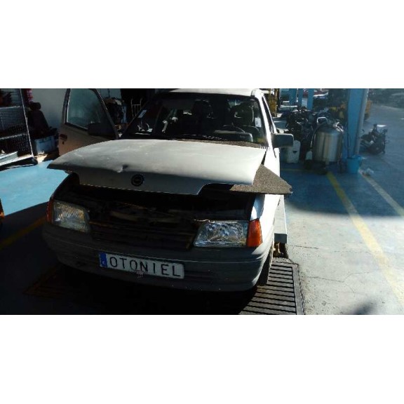 opel kadett e del año 1990