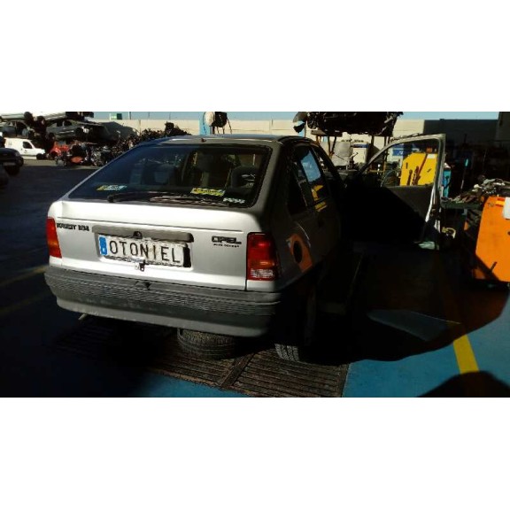 opel kadett e del año 1990