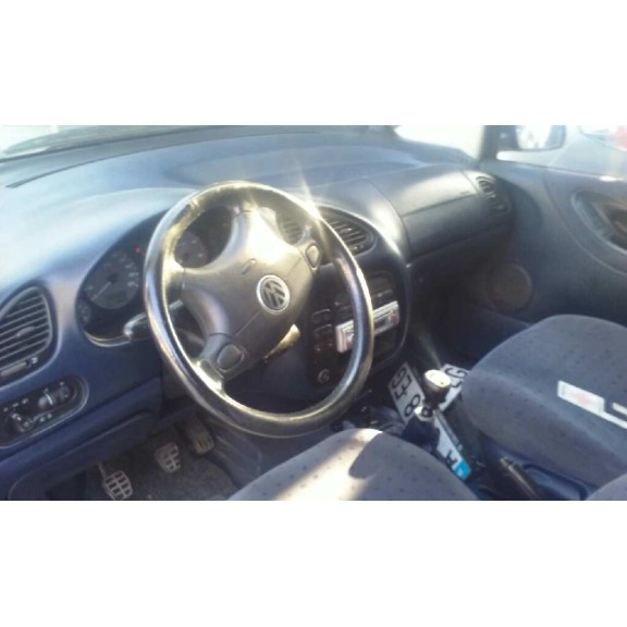 volkswagen sharan (7m8) del año 2000