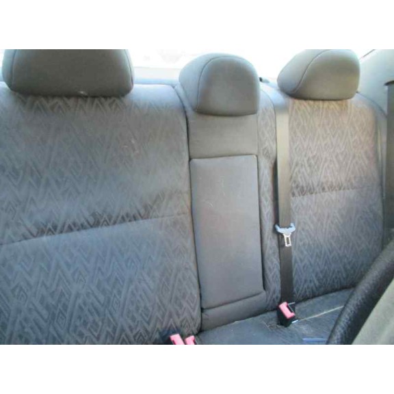 ford mondeo berlina (gd) del año 2000