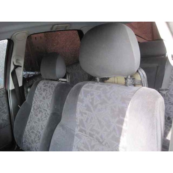 opel vectra b berlina del año 1996