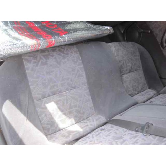 opel vectra b berlina del año 1996