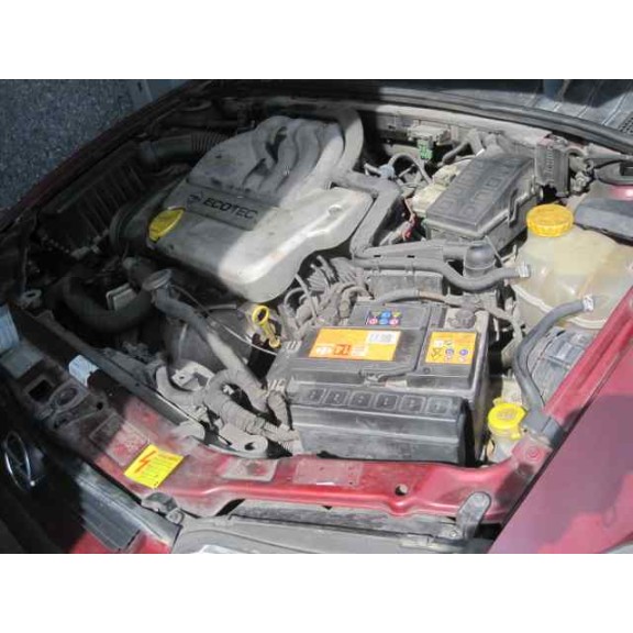 opel vectra b berlina del año 1996