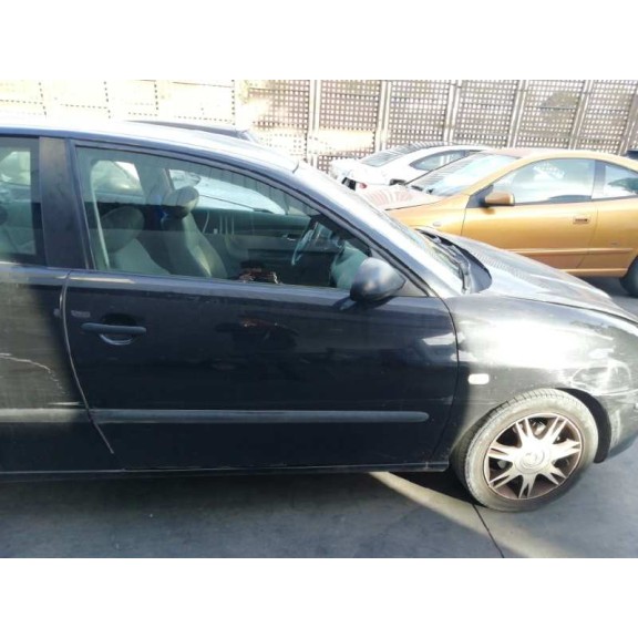 seat ibiza (6l1) del año 2004