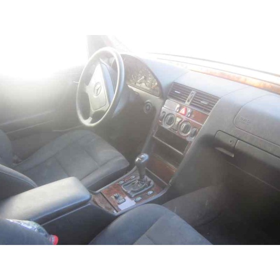 mercedes-benz clase c (w202) berlina del año 1995