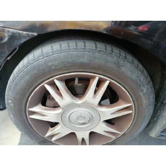 seat ibiza (6l1) del año 2004