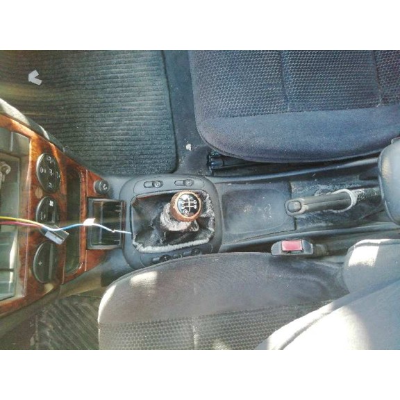 opel vectra b berlina del año 2001