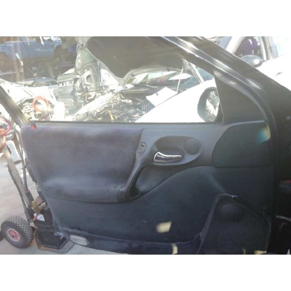 opel vectra b berlina del año 2001