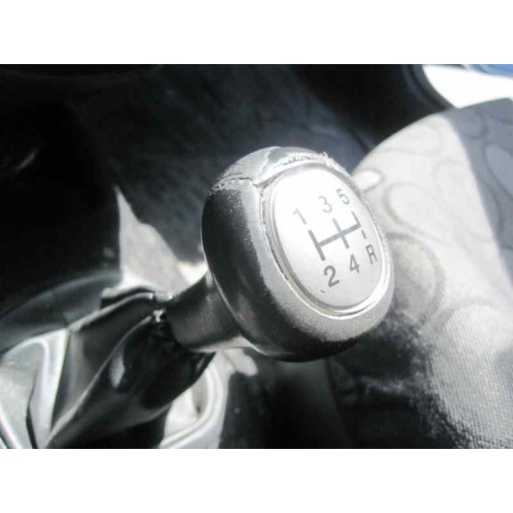 ford ka (ccq) del año 2004