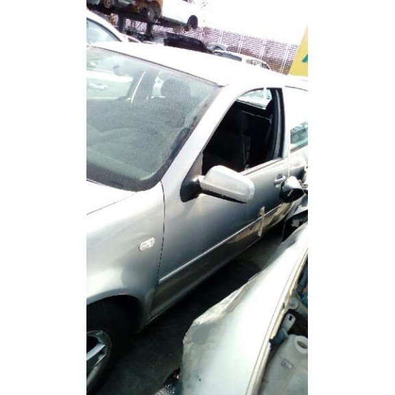 volkswagen golf iv berlina (1j1) del año 2000