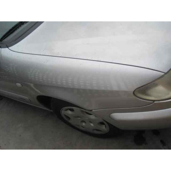 citroën xsara berlina del año 1999