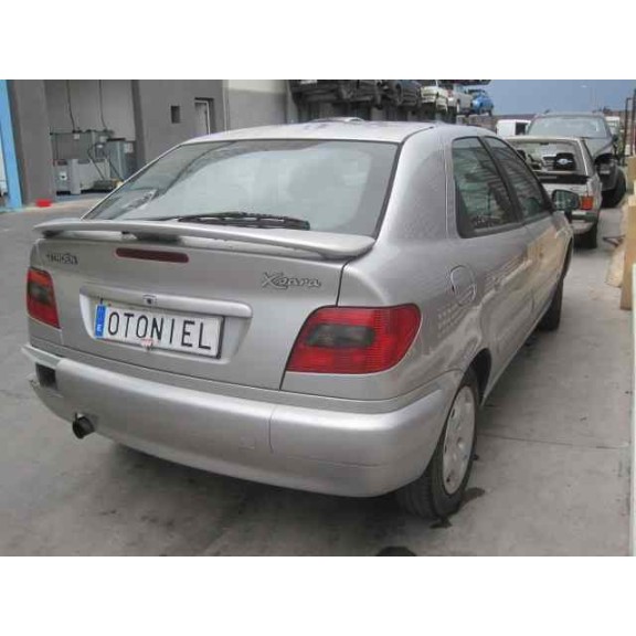 citroën xsara berlina del año 1999