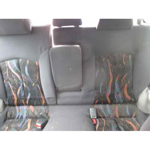 nissan almera (n16/e) del año 2001