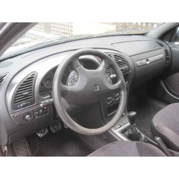 citroën xsara berlina del año 1999