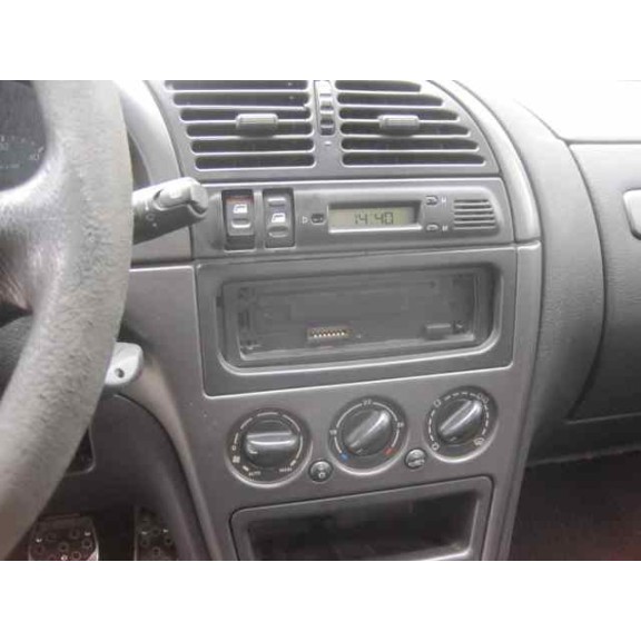 citroën xsara berlina del año 1999