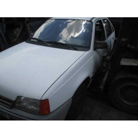 opel kadett e del año 1990