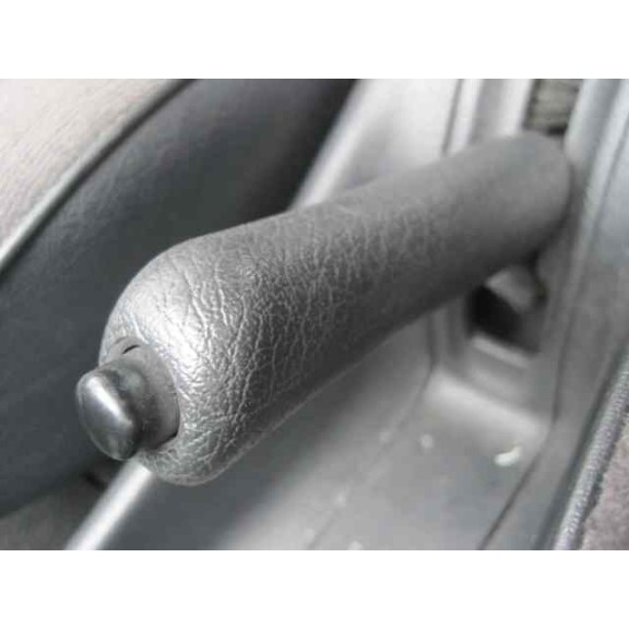 citroën xsara berlina del año 1999